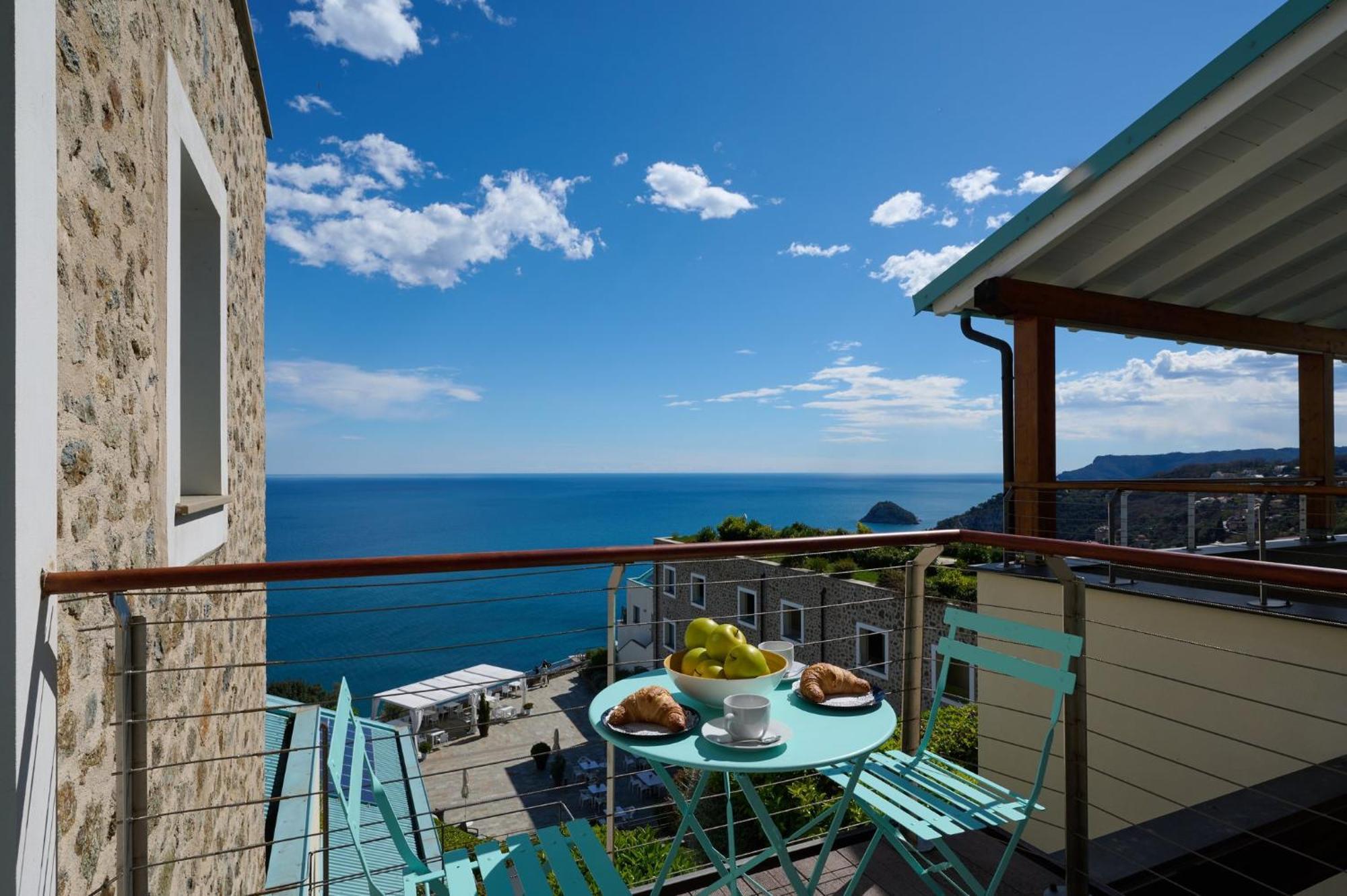 Dominio Mare Resort&SPA Bergeggi Esterno foto